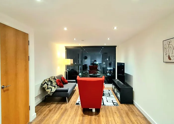 1-Bedroom Aprt In Salford- Freeparking- Sleeps3